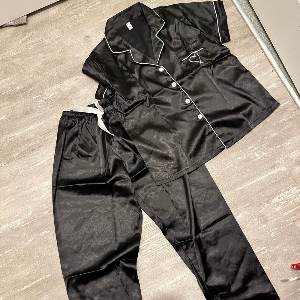 SHEIN 8 PAJAMA SETS